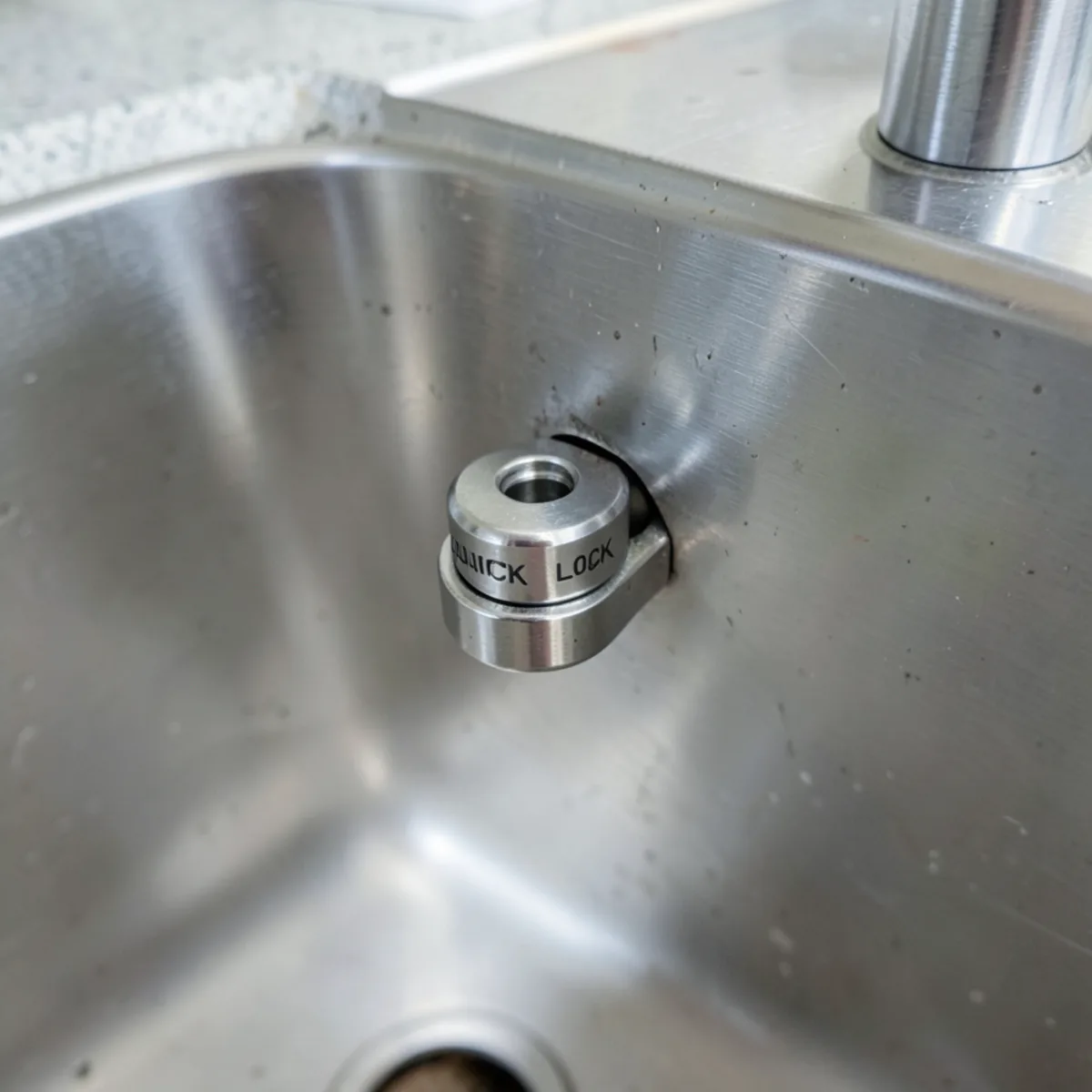 Garbage disposal repair & replacement in Westminster, CA on site component